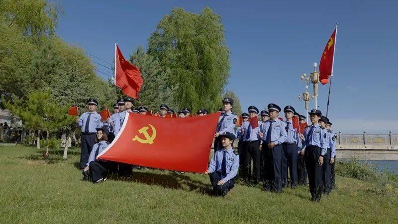 韩国梨泰院踩踏事件一年多后,首尔警察厅长被控过失杀人罪